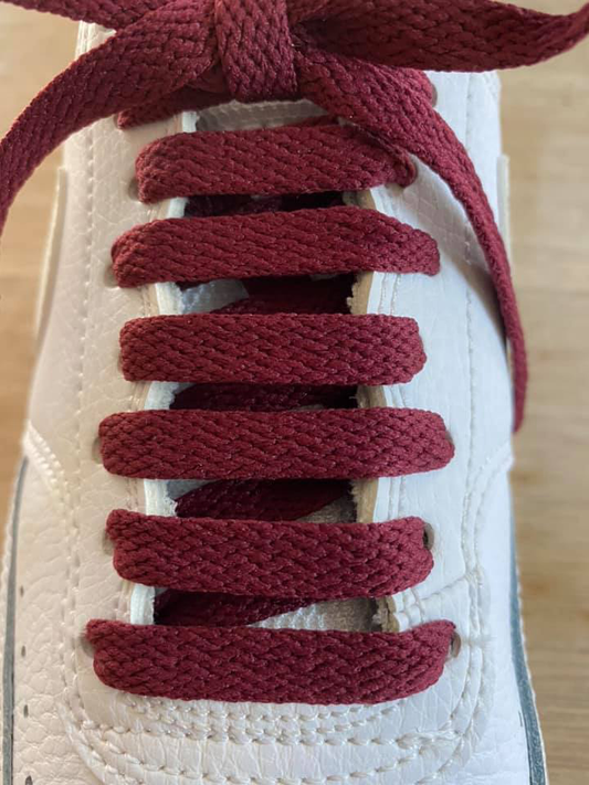 Lacets plats bordeaux pour chaussures et Sneakers en matiére recyclée