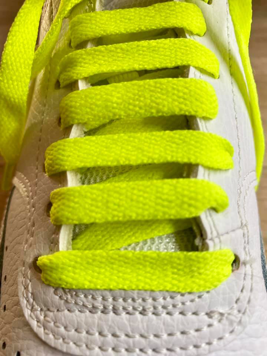 Lacets plats jaune fluo pour chaussures et Sneakers en matière recyclée