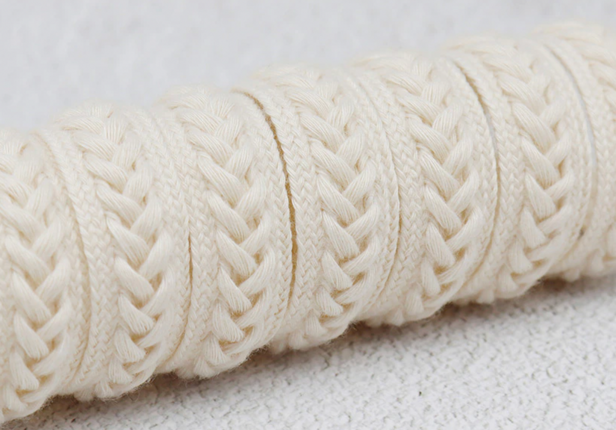 Cream herringbone flat laces