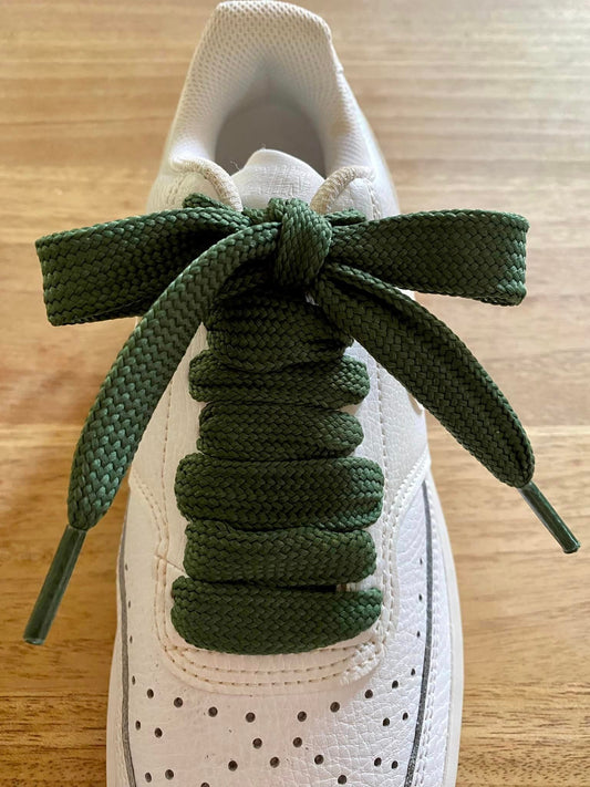 1.8 cm wide flat forest green laces - Crazylace