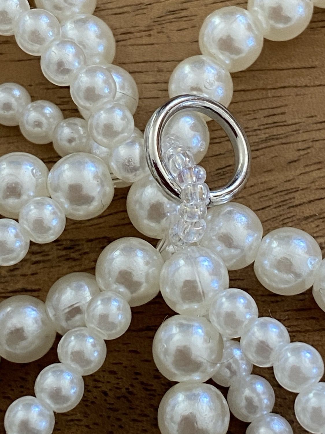 Cultured pearl tassel charms for laces