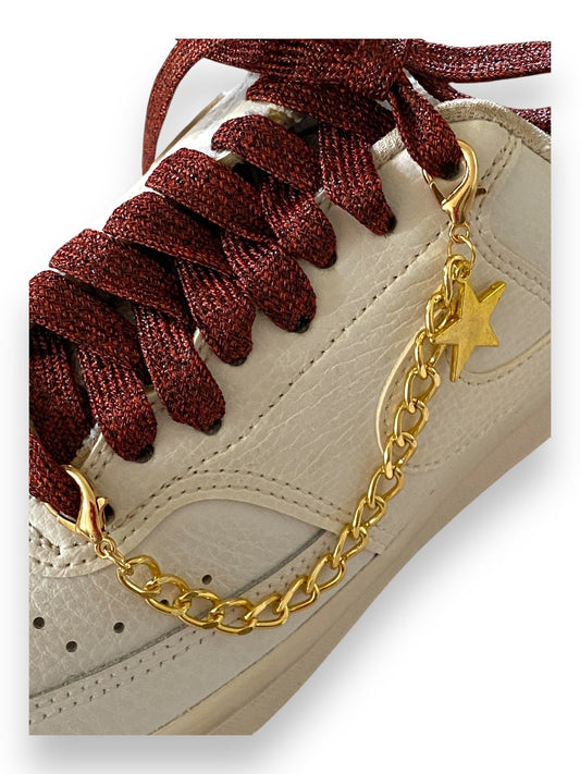 Gold decorative sneaker chain – gold-tone metal – customizable with charms