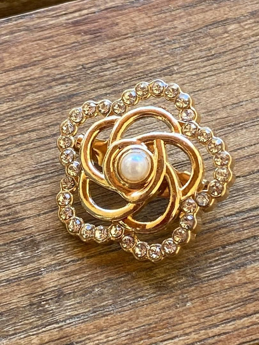 Broche fleurs et strass style rétro