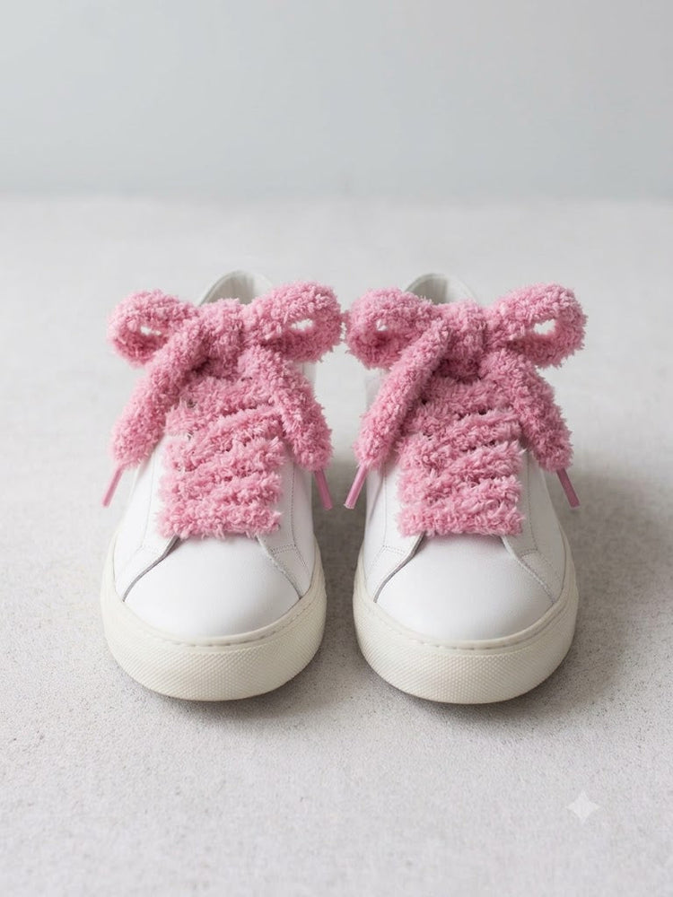 Lacets fluffy style peluche pour sneakers