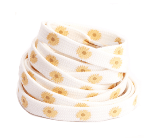 White flat laces with yellow daisies