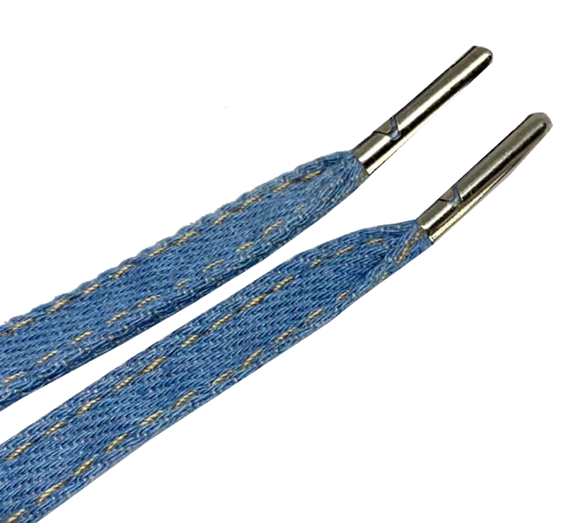Lacets plats en jeans clair finition oeillet en métal argenté