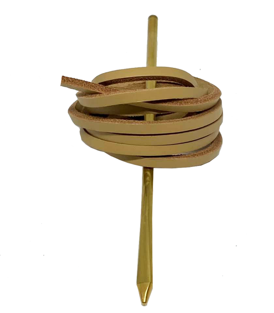 Passe lacets de type perma lock aiguille pour chaussure bateau et lacets en cuir