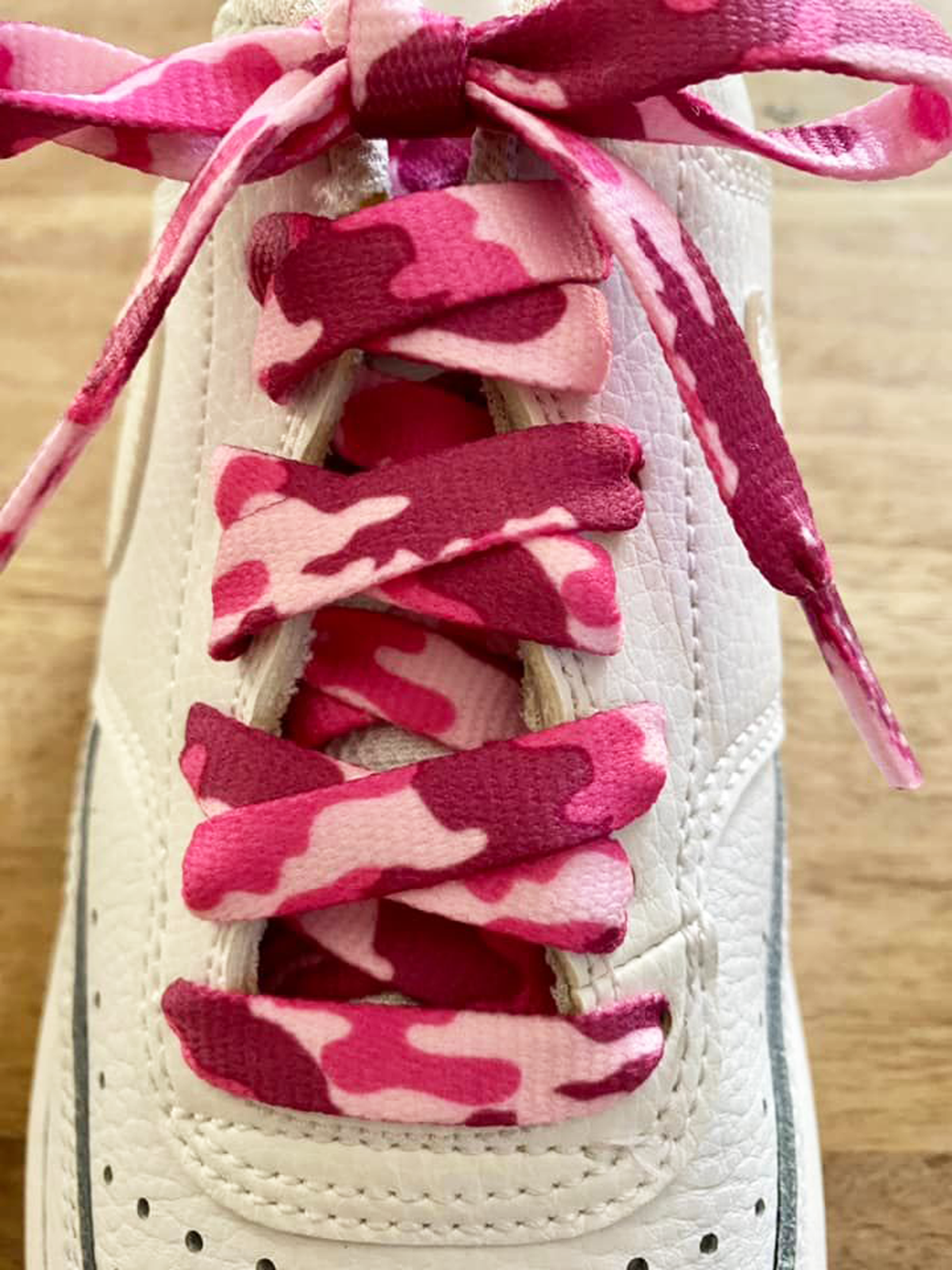 Pink army camouflage laces