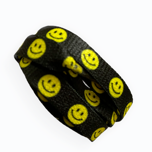 Smiley-print flat shoelaces