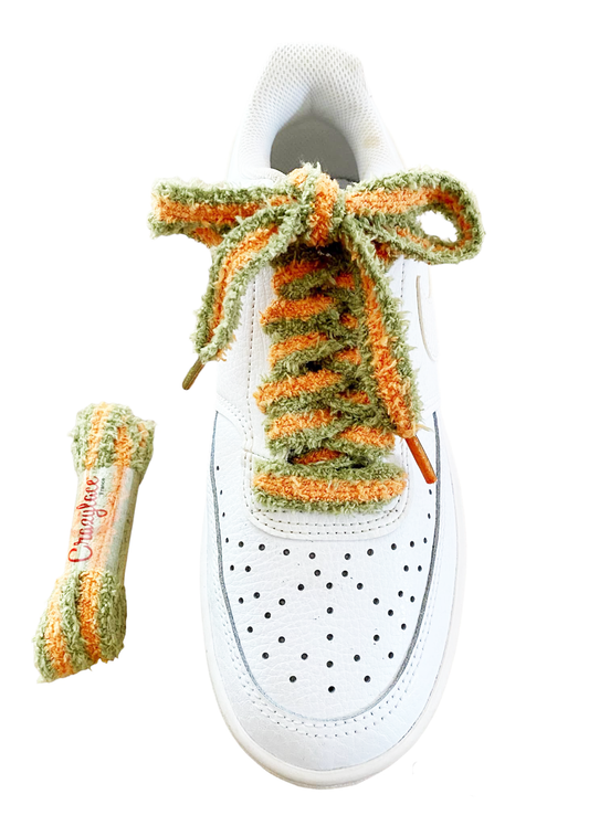 Fluffy two-tone khaki and orange flat laces – Urban Street style, soft as a teddy bear
