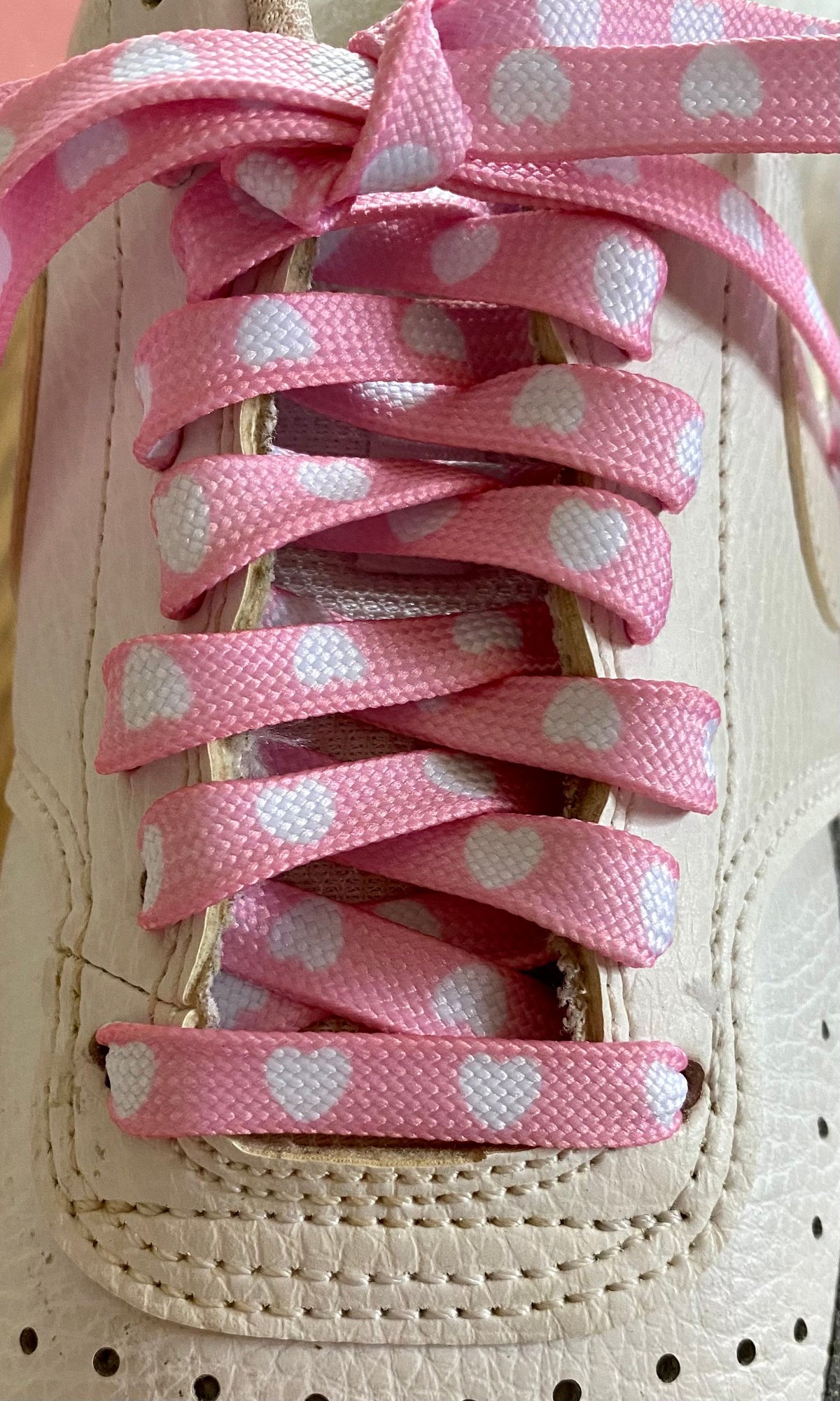 Lacets coeurs rose et blanc