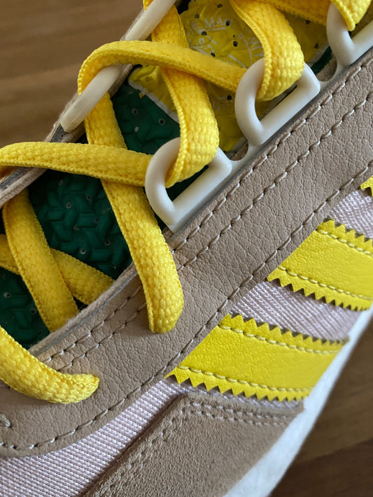 Lacets ovales jaune bouton d'or sport