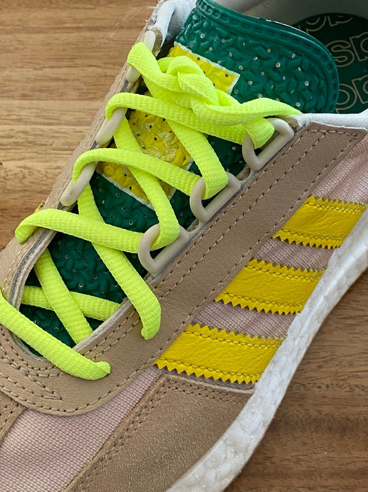Lacets ovales jaune fluo