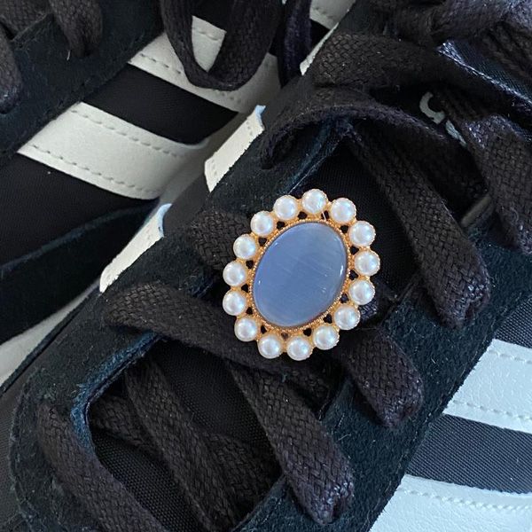 Bijoux à lacets ovales -Les Ginettes- Opaline et perles