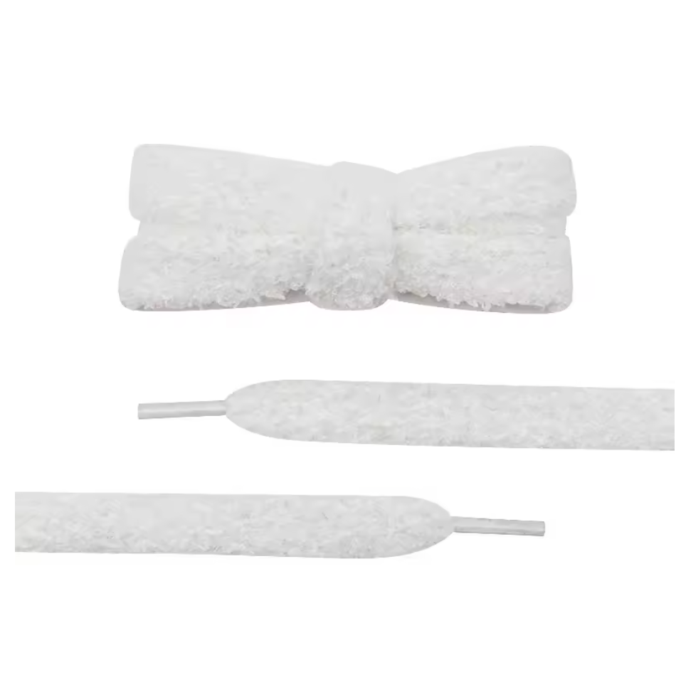 Lacets fluffy blancs pour sneakers
