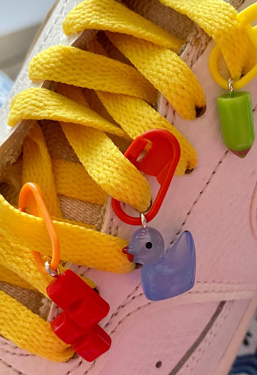 Our resin Loopies pop
