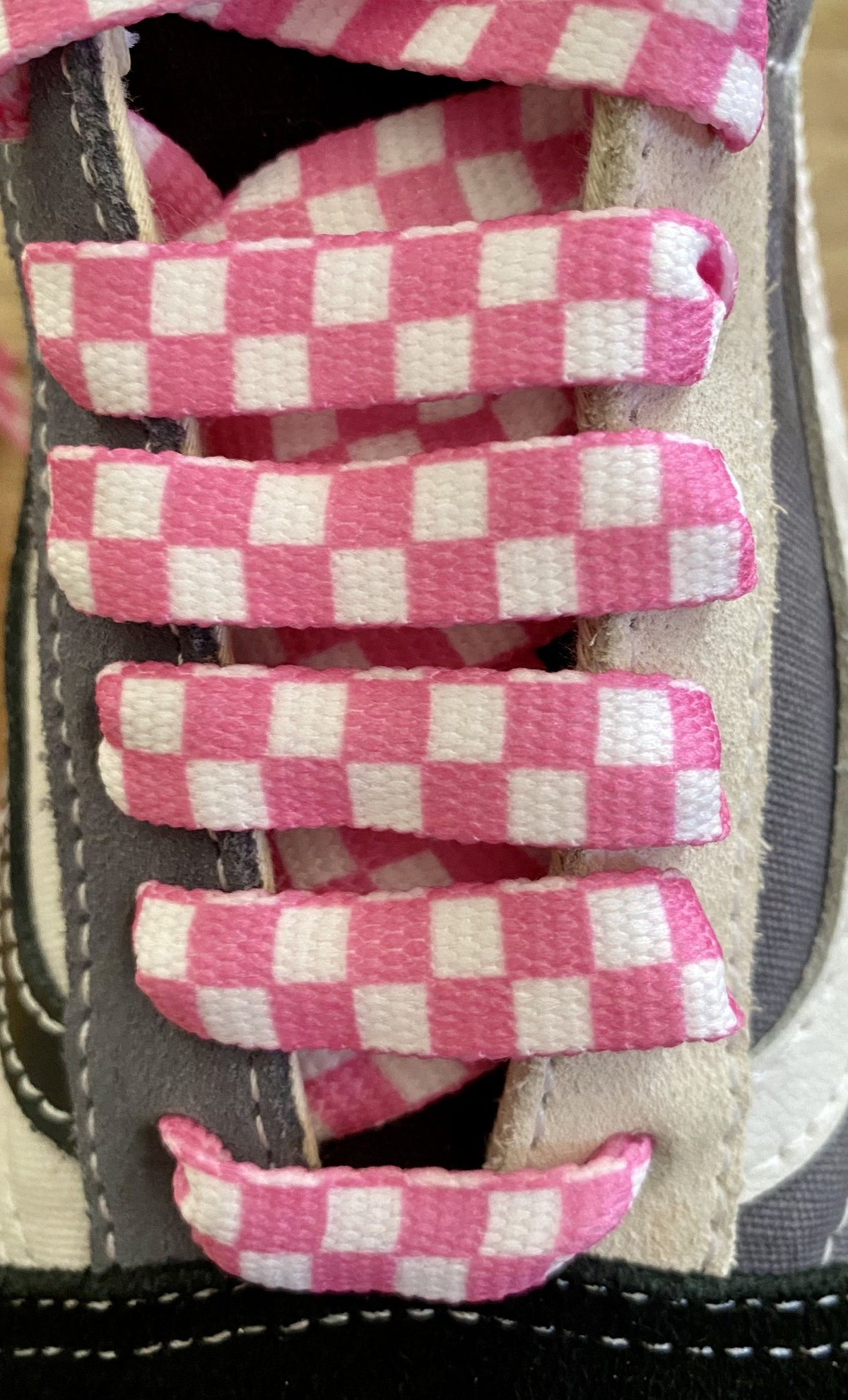 Colorful checkered flat shoelaces