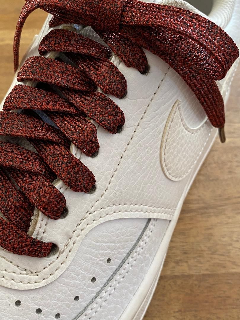 Lacets pailletés chinés lie de vin