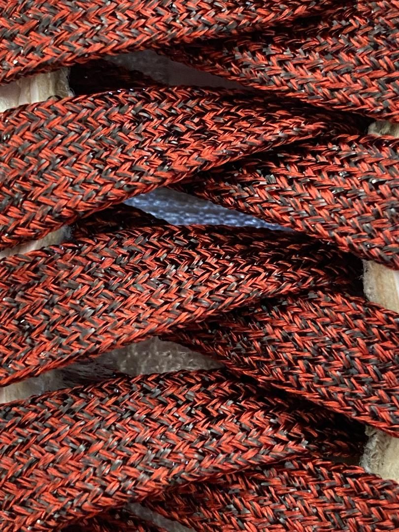 Lacets pailletés chinés lie de vin