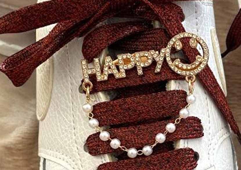 Broche Happy