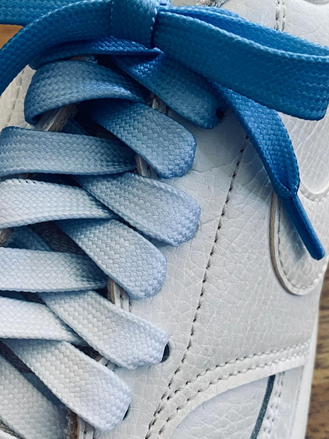Porcelain blue gradient laces - Tie-Dye - Crazylace