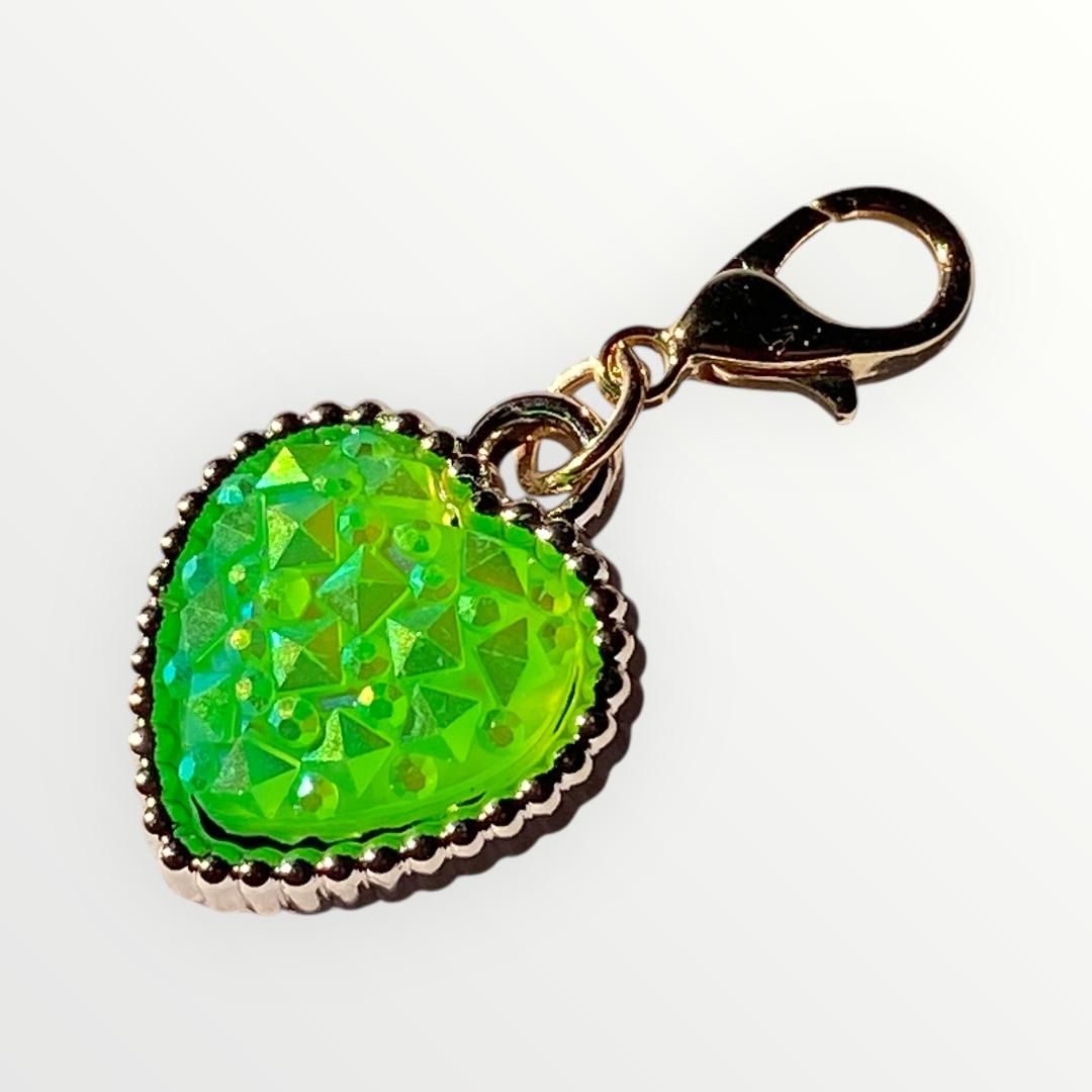 Breloque coeur vert pomme