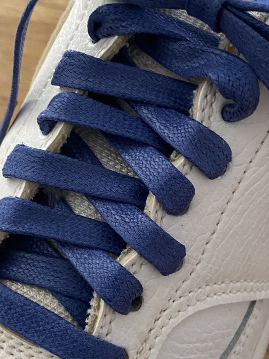 Lacets cirés plats Bleu royal en coton - Pour chaussures et sneakers