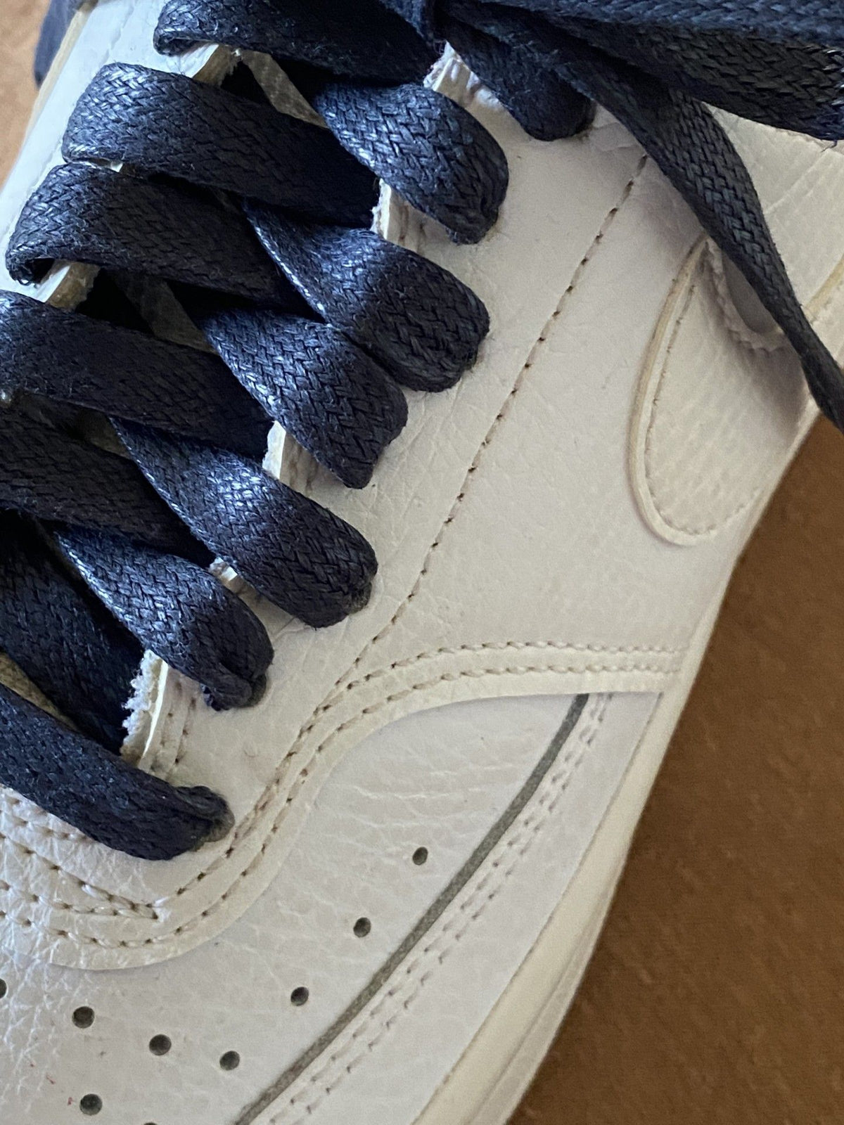 Dark navy blue flat waxed cotton laces - For shoes and sneakers